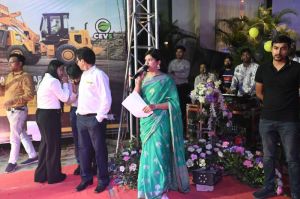 Hindustan 2021f Wheel Loader Product Launch GMMCO CAT