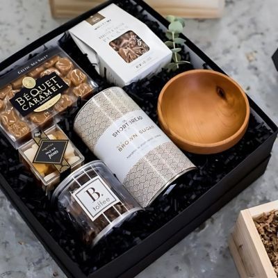 Customized Diwali Gift Hamper Customized Diwali Gift Hamper